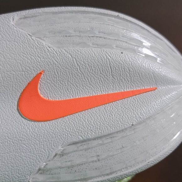 Nike Air Zoom Victory Running Spikes Shoes 12 Volt Hyper Orange CD4385 700 New - Picture 13 of 15